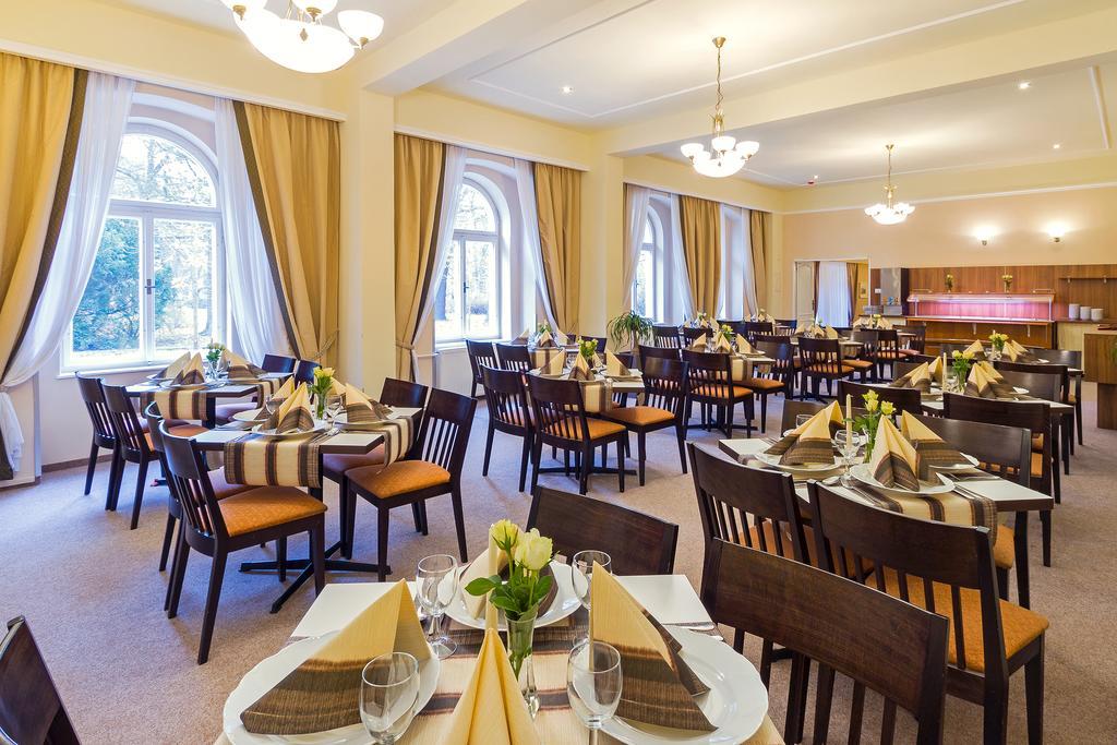 Dr. Adler Spa & Kurhotel Františkovy Lázně Kültér fotó