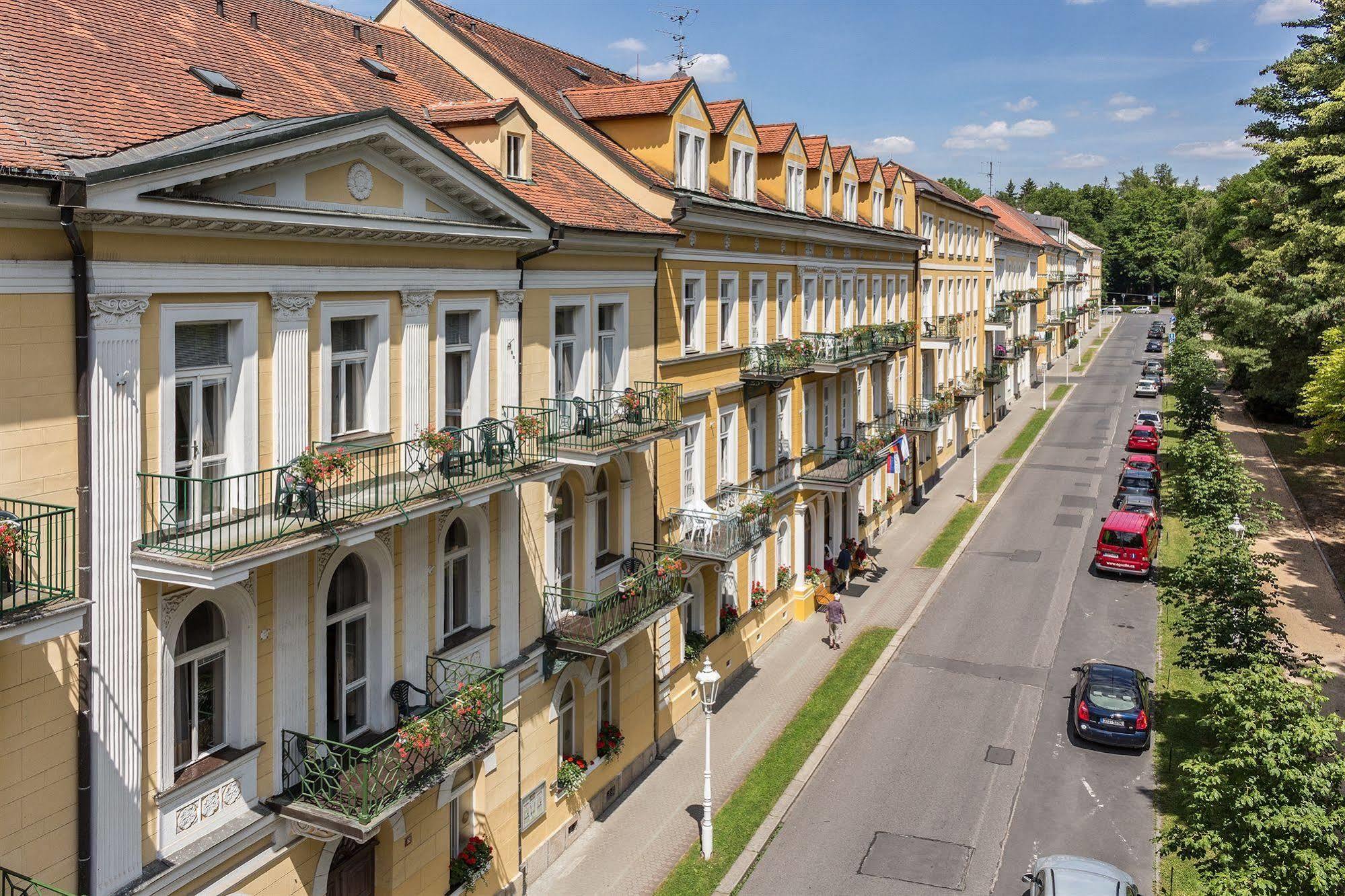 Dr. Adler Spa & Kurhotel Františkovy Lázně Kültér fotó
