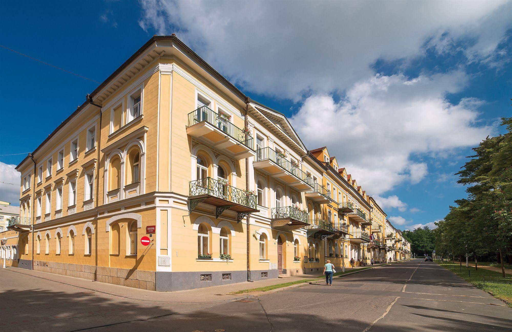 Dr. Adler Spa & Kurhotel Františkovy Lázně Kültér fotó