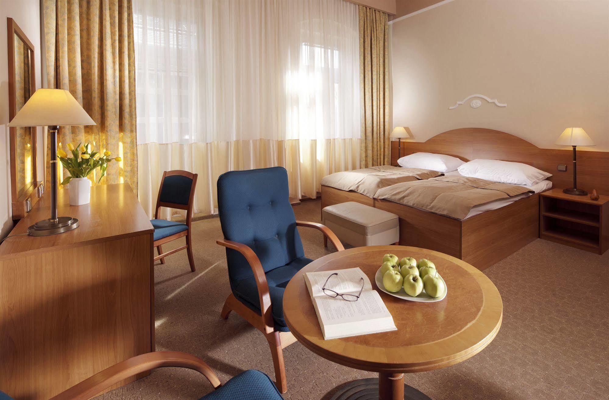 Dr. Adler Spa & Kurhotel Františkovy Lázně Kültér fotó